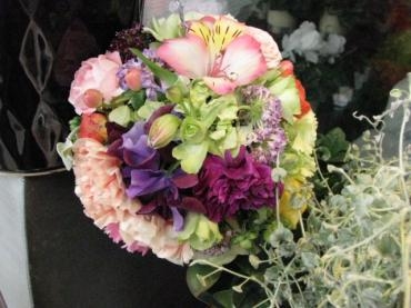 折れ花だって。(・。・)｜「深山生花店」　（佐賀県多久市の花キューピット加盟店 花屋）のブログ